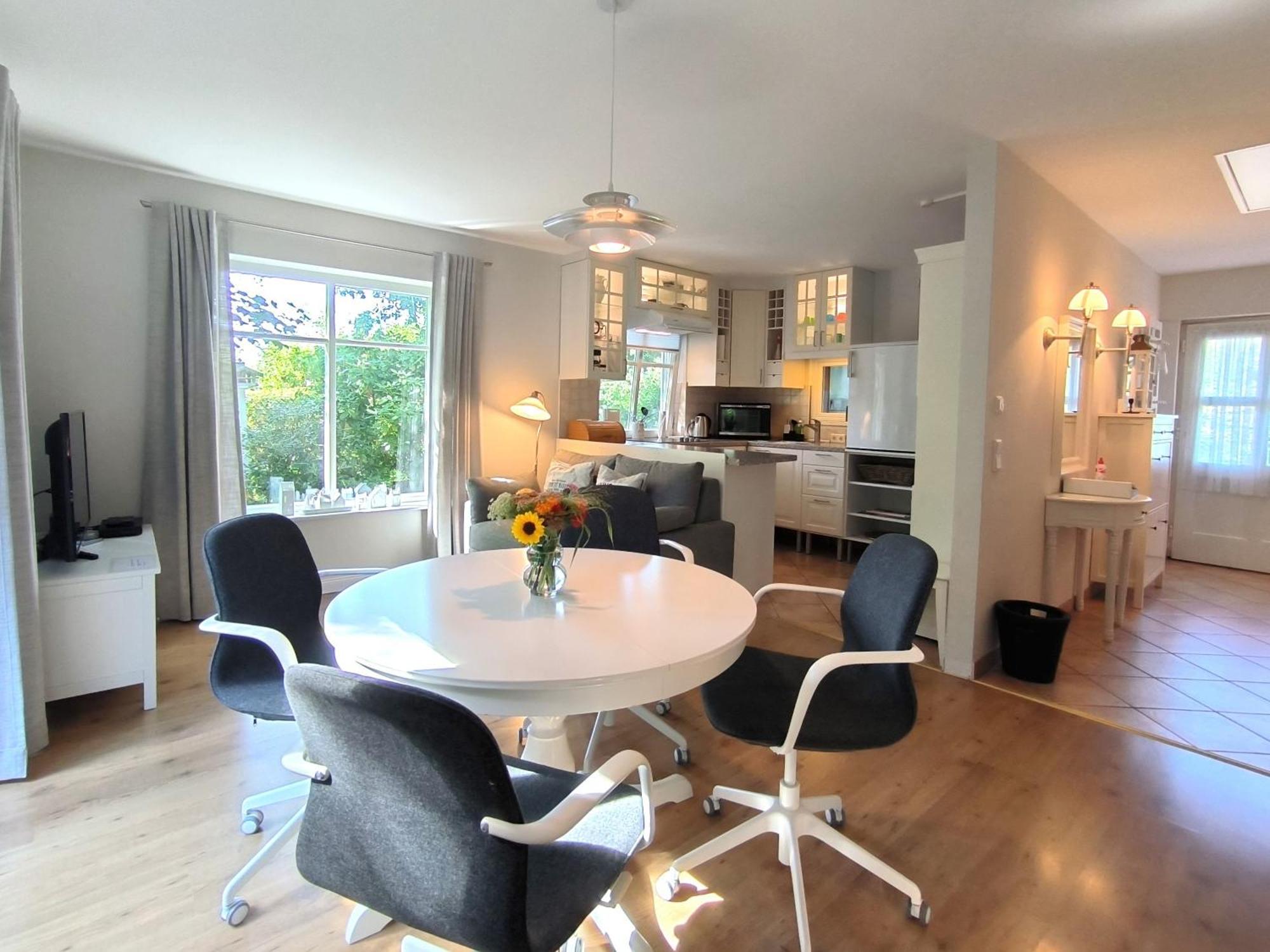 Ferienhaus Inger - Stilvolles Und Modernes Ferienhaus Mit Terrasse Und Gartennutzung ทาร์ป ภายนอก รูปภาพ